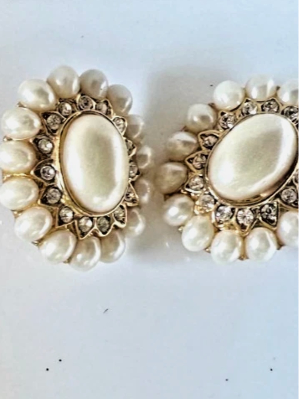 Vtg Unsigned Jewels of India Style Gold, Pearl & Rhinestone Oversized Earrings